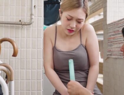 Chồng rời khỏi vợ đã lén lút với em chồng