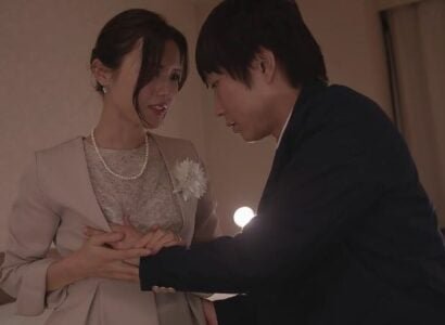 Con trai mới học xong đợt với mẹ kế để 