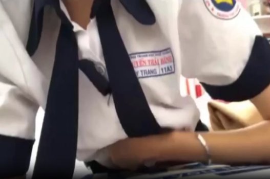 Đường đi bí mật nhưng nói dối chồng là ra ngoài